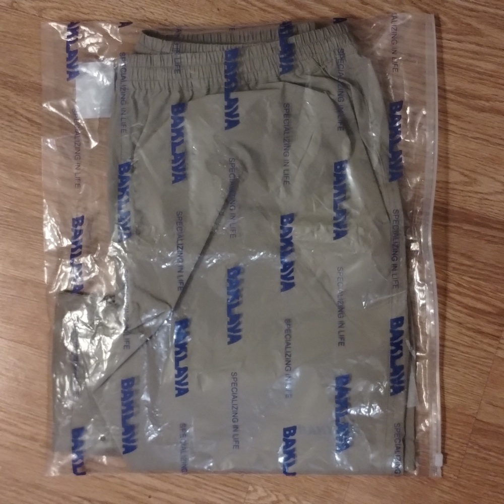 New Balance Baklava shorts
